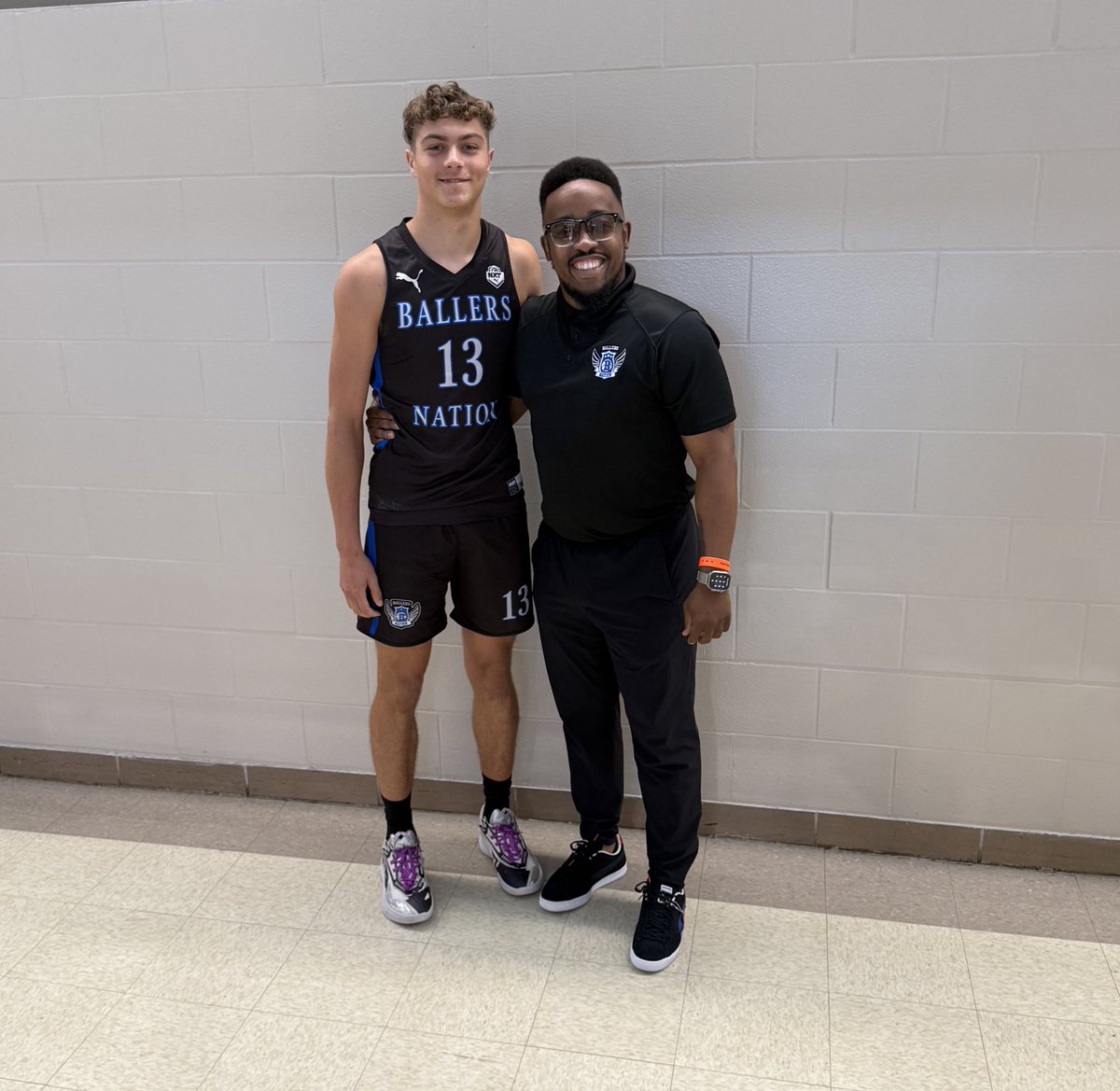 Last Ride for our Seniors! Lots of adversity 💪.. 2-1 on the week with 1 game to go! Toughest Guys + Toughest Teams Win More! 🖤💙<a href="/LukeCar01801780/">Luke Carter</a> <a href="/Bryce1326/">Bryce</a>