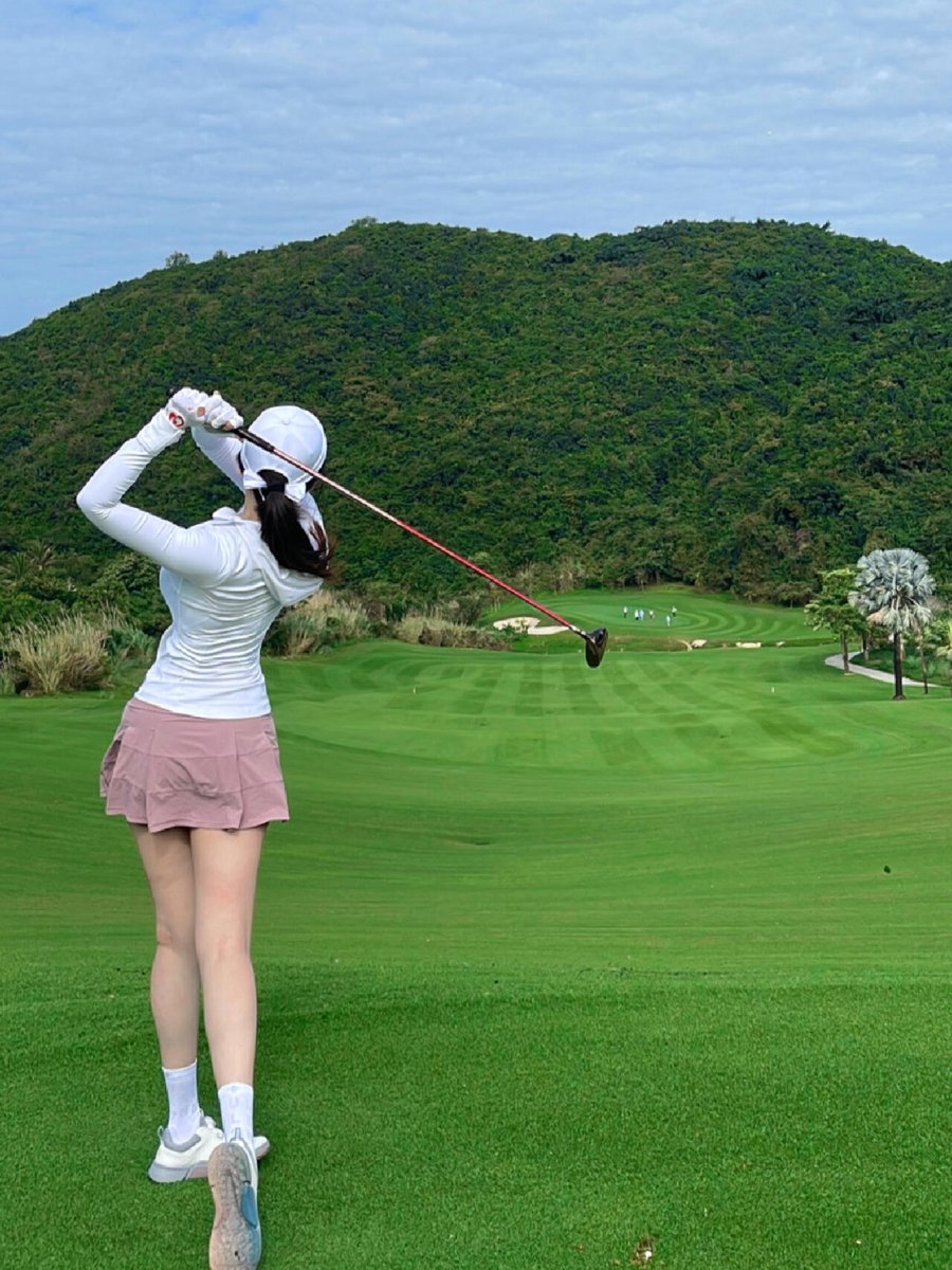 rate my hip swing #follo4folloback #golfgirl