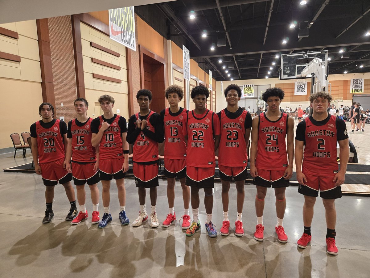 Coach Brad Chatman (@coach_b_chatman) on Twitter photo Well the season is done! Thanks to <a href="/HoustonHoops17U/">Houston Hoops</a> for allowing us to join a session. The table is now set for 17U! <a href="/NikeEYB/">EliteYouthBasketball</a> Well the season is done! Thanks to <a href="/HoustonHoops17U/">Houston Hoops</a> for allowing us to join a session. The table is now set for 17U! <a href="/NikeEYB/">EliteYouthBasketball</a>