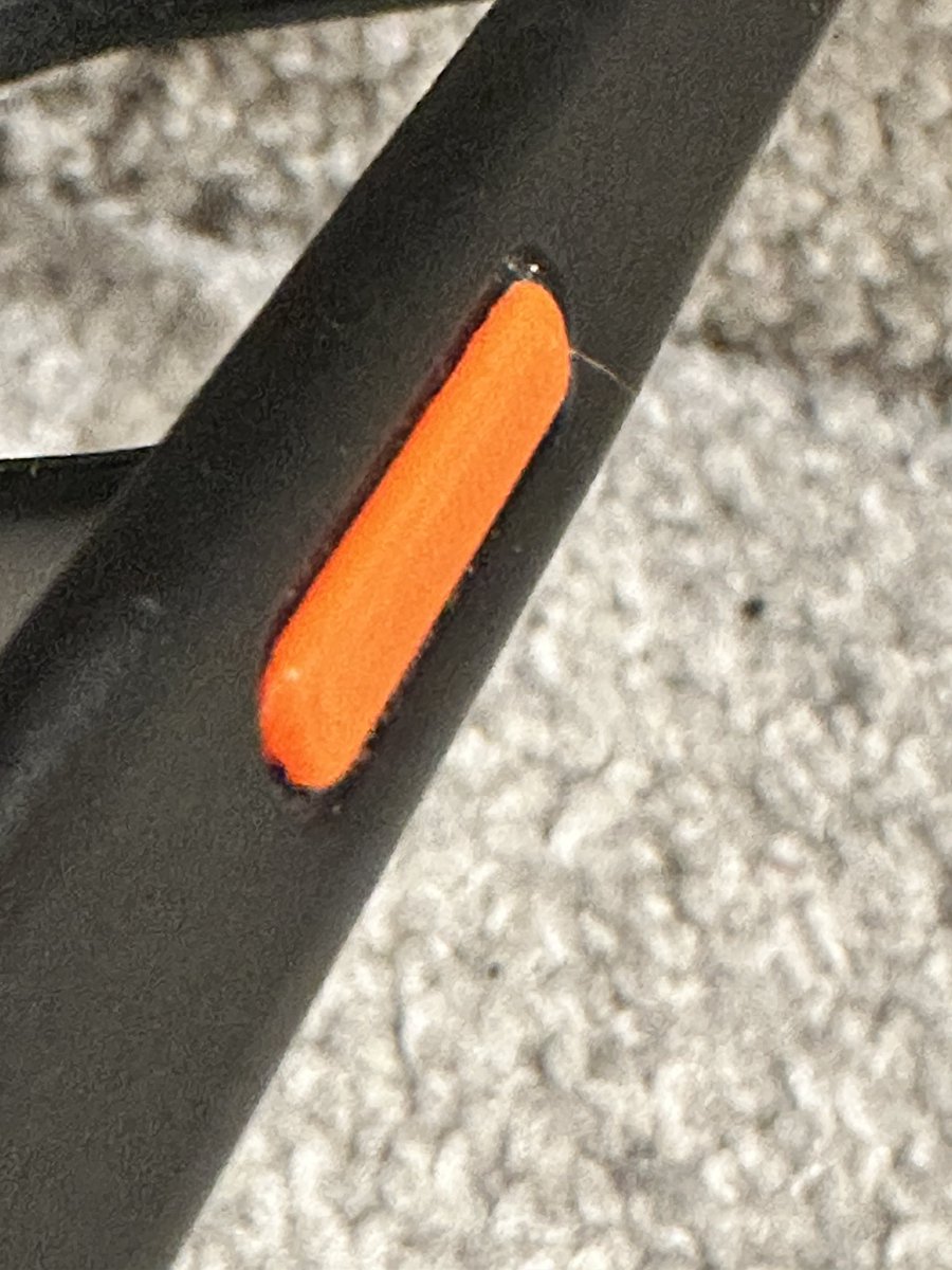 3DInPhil's tweet image. Bought a iPhone case knowing I can customize the buttons. Finally got around to it.
Printed on a @Prusa3D MK3s+ revo 0.25 nozzle at 0.1 layer height
@prusament orange PETG