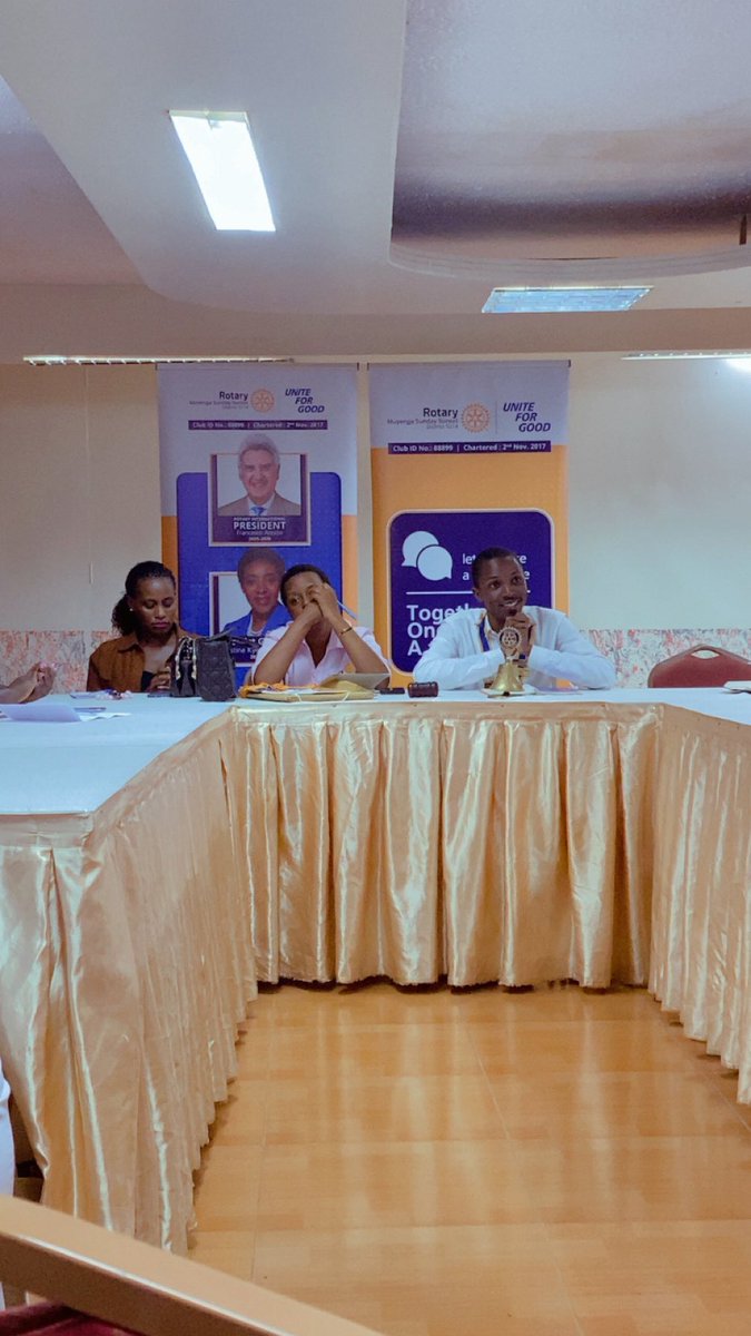RAC_SautiNzuri's tweet image. Today, our club members joined @MuyengaSSunset our mother club, for a thought-provoking discussion on maternal and newborn health, focusing on the journey 'from bump to birth'.