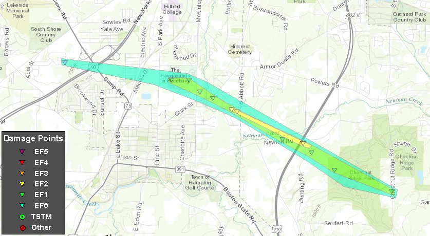 weather_history's tweet image. July 20, 2017:
A significant tornado struck Hamburg, New York, in the Buffalo metropolitan area. The EF2 damaged the Hamburg Fairgrounds, several homes, a garage, and a few other structures. Thankfully, no injuries or fatalities occurred.
#wxhistory
