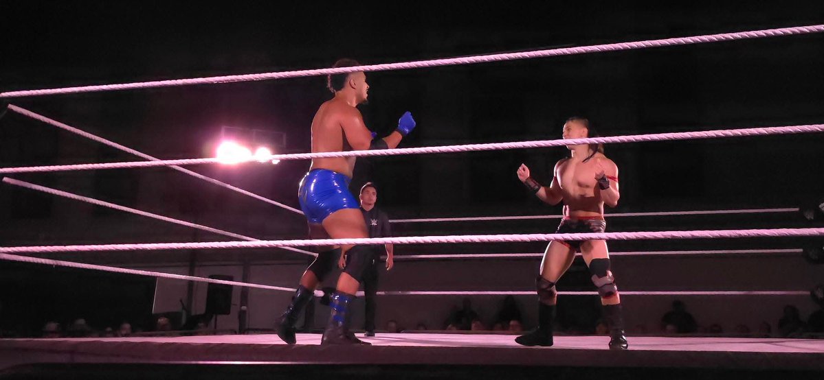 CarlosStoneking's tweet image. #nxttampa #wwenxt @DanteChenWWE @The_AnthonyLuke #chenup
