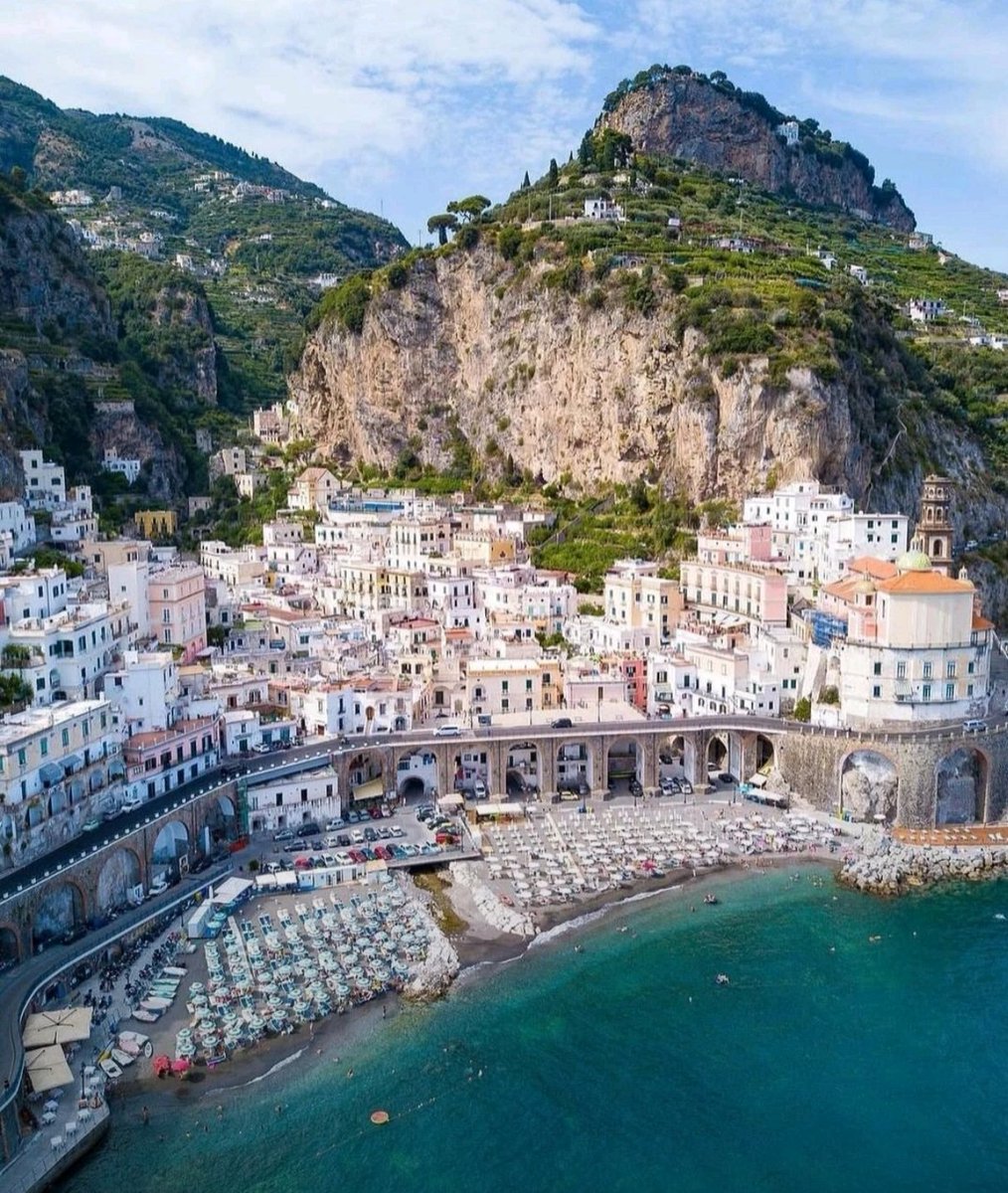 _amorou's tweet photo. #Italy 🇮🇹 https://t.co/9afgGUALv7