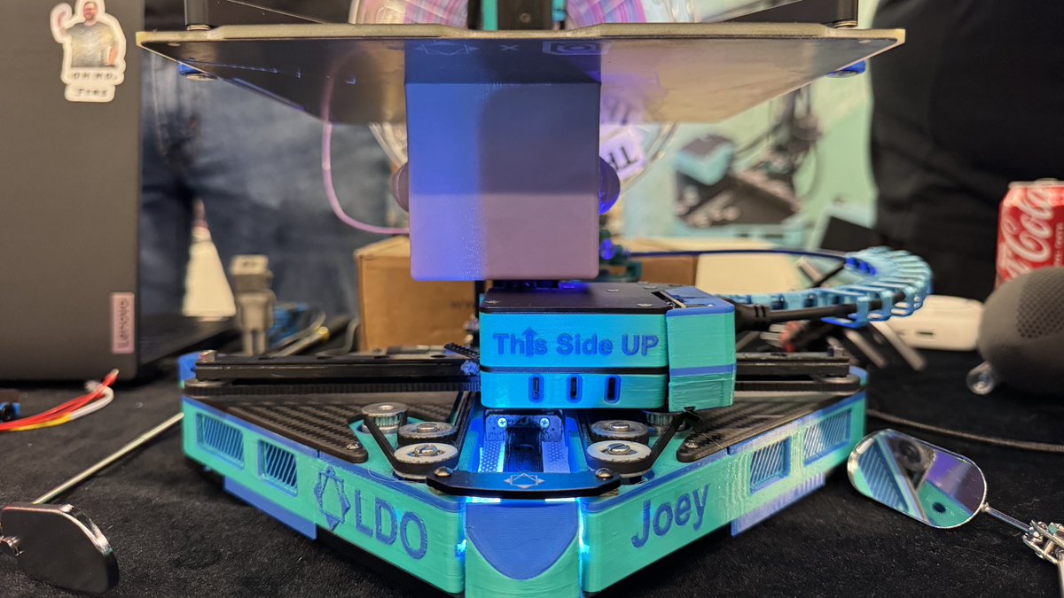 LDOMOTORSJASON's tweet image. Print TPU on a Positron, yes, not a problem! @Positron3d