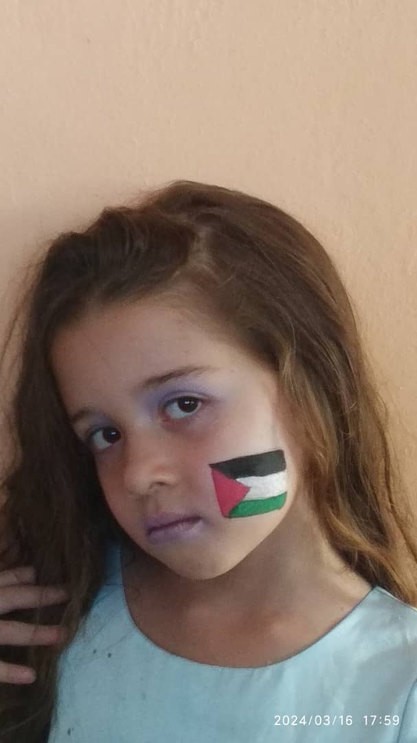 Natali Cuba (@hlgmarbe58499) on Twitter photo <a href="/MryRodrguez4/">M@ry D'Cuba 🇨🇺</a> Hoy el futuro no solo late por #Cuba, también late por el hermano pueblo de Palestina
#FreePalestine
#DeZurdaTeam <a href="/MryRodrguez4/">M@ry D'Cuba 🇨🇺</a> Hoy el futuro no solo late por #Cuba, también late por el hermano pueblo de Palestina
#FreePalestine
#DeZurdaTeam