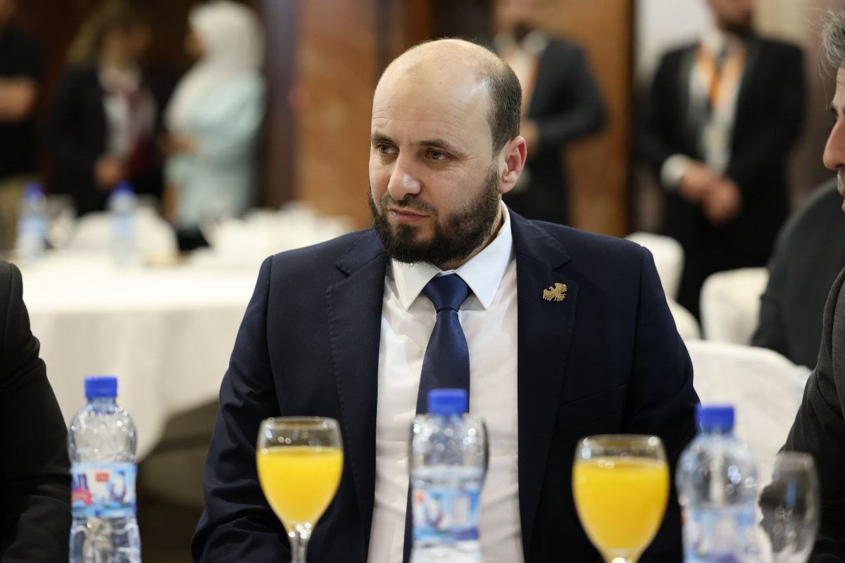 SyrMOfE's tweet image. بهدف السعي المتواصل لتحسين مستوى الطاقة، شارك وزير الطاقة المهندس "محمد البشير" في المؤتمر الصحفي للإعلان عن المعرض الدولي لإعادة إعمار سوريا في فندق الشيراتون بدمشق، بمشاركة وزراء الاقتصاد والصناعة والأشغال العامة والإسكان.
#الجمهورية_العربية_السورية
#وزارة_الطاقة