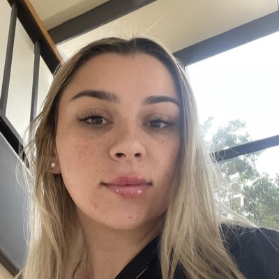 Kelly tweet media