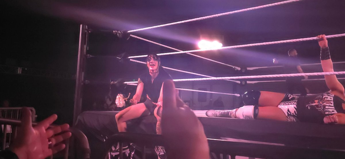 CarlosStoneking's tweet image. #nxttampa #wwenxt @TatumPaxley Getting Tatum but not not letting her wrestle is like going into an ice cream store and not getting anything. Pax is one of the best female wrestlers in the buisness come in NXT. #PUSHPAX #tatumtime #Tizzy #NpaXT