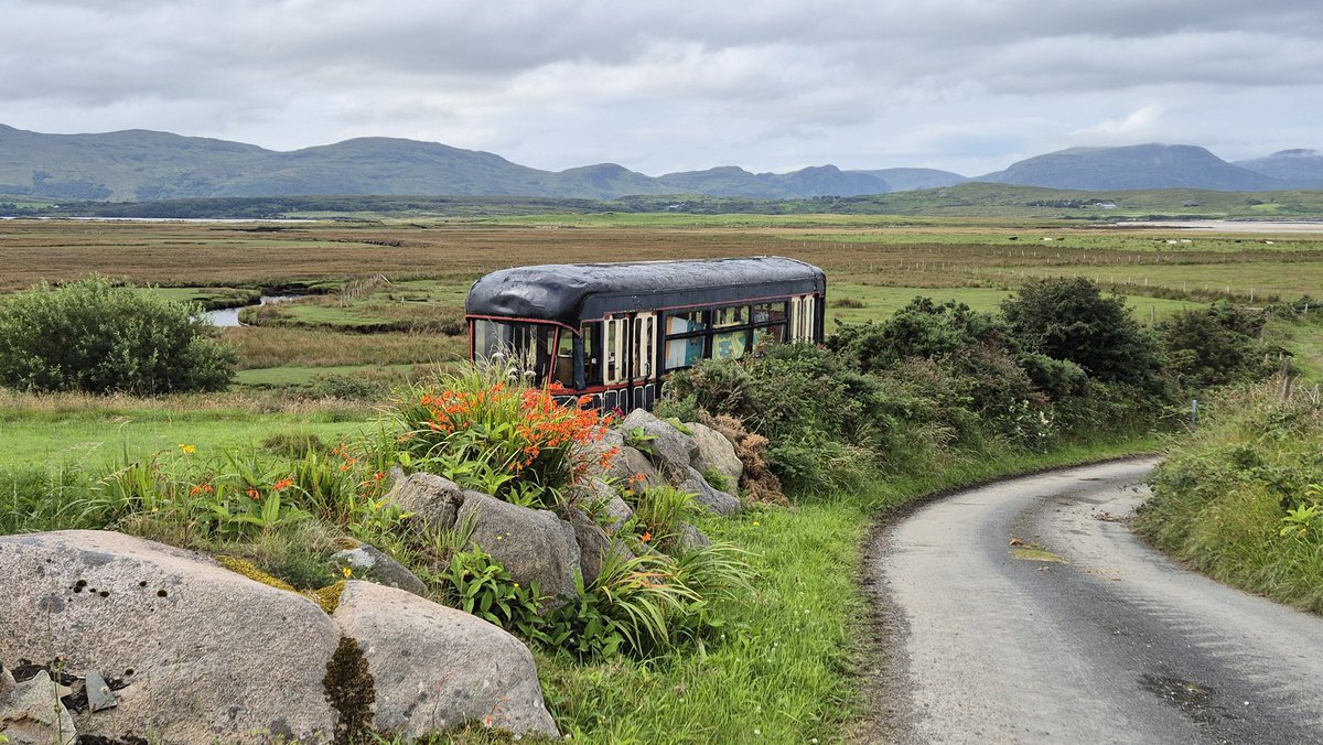 CiaranCuffe's tweet image. Hadn't quite expected to stumble across a tram in Donegal, but what do you know!