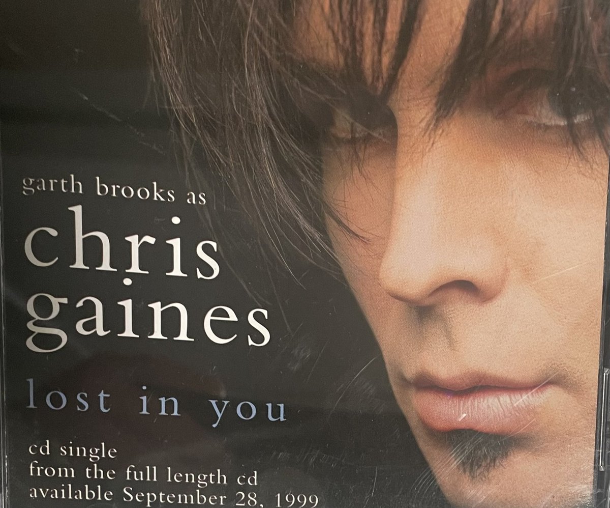 Golfmorgank's tweet photo. @garthbrooks what every happened to this guy? Still waiting for another album.😀 https://t.co/5pWoZWgzxo