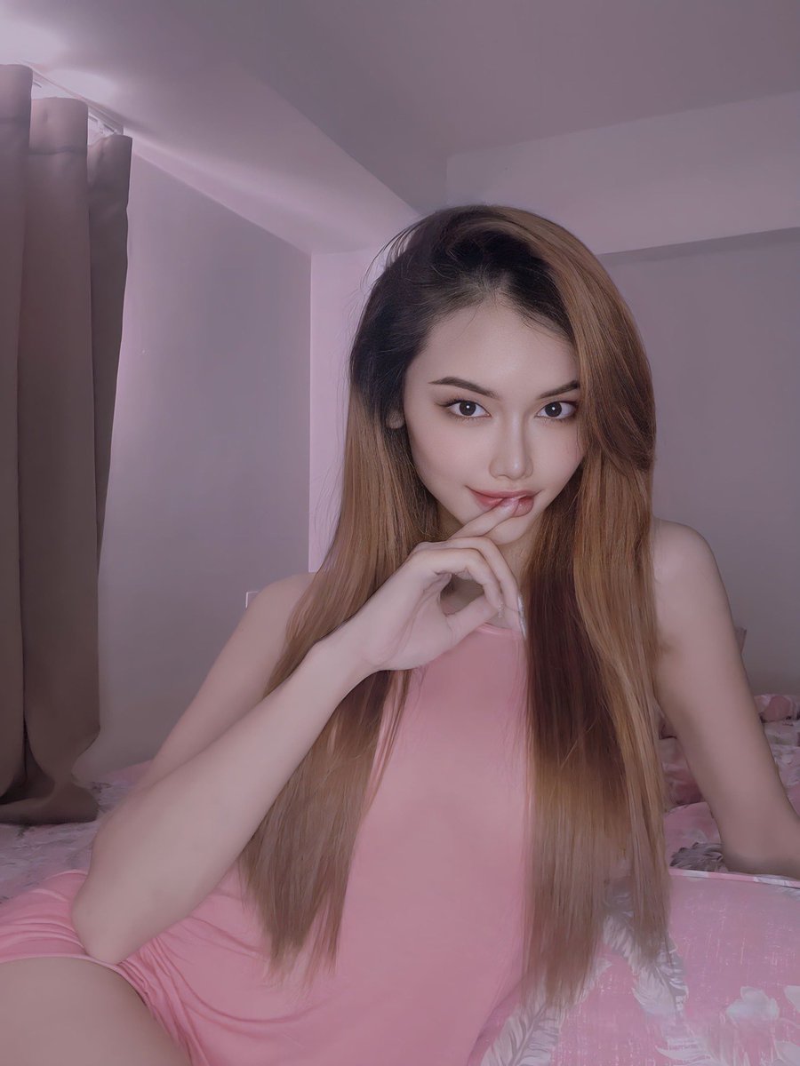VanNguyen4263LB's tweet photo. Pinky 👄 #ladyboy #shemale #saigon #hcmc #sexy #beauty #cute #naughty #pink #transgirl https://t.co/d6pMuqEXKs