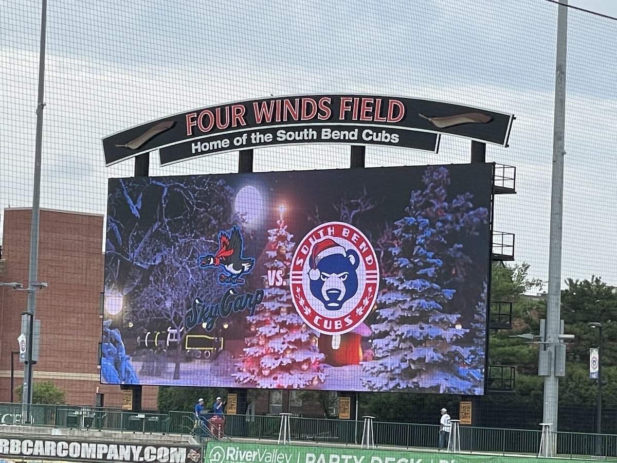 Pinkmustang's tweet photo. @SBCubs #SBCubs We are at the South Bend Cubs game today. It’s Christmas in July today. https://t.co/qKRZ7g0HW2