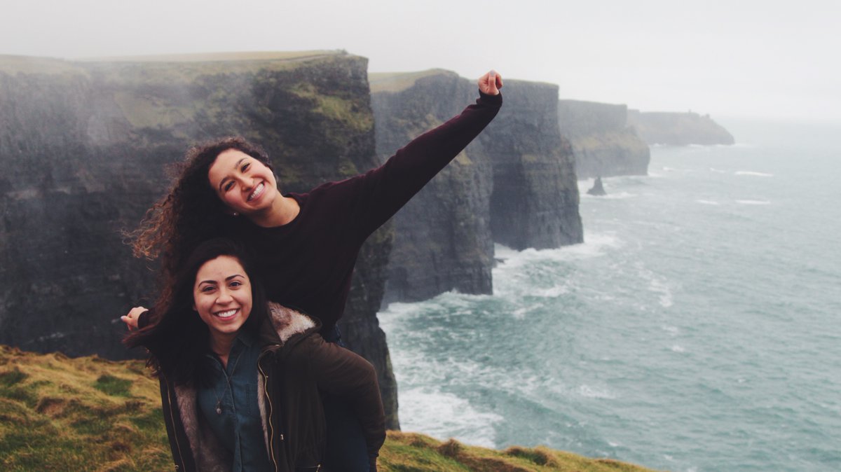 pepperdine's tweet image. “Rejoice always, pray continually, give thanks in all circumstances.” 1 Thessalonians 5:16–18.
📍 🌎 Students visiting the Cliffs of Moher from Pepperdine's London Study Abroad Program.