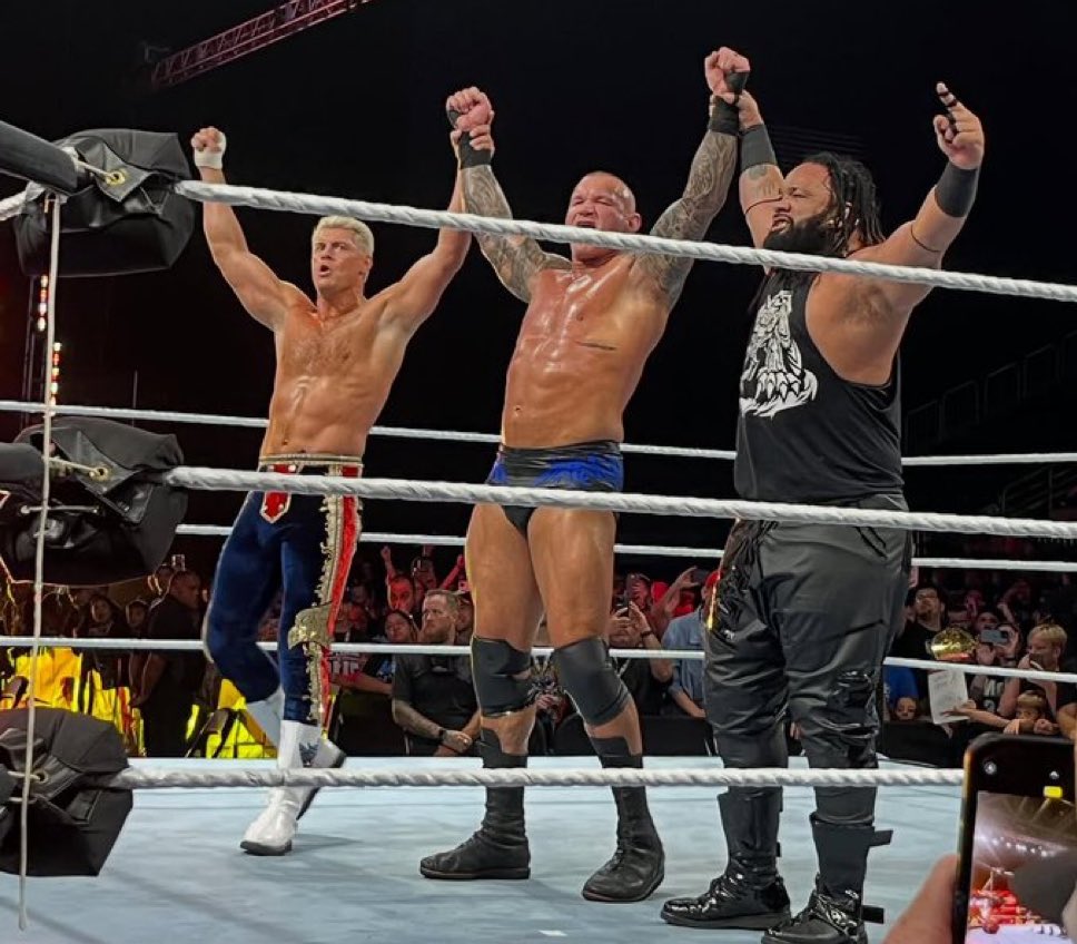 wtf is this super team😭