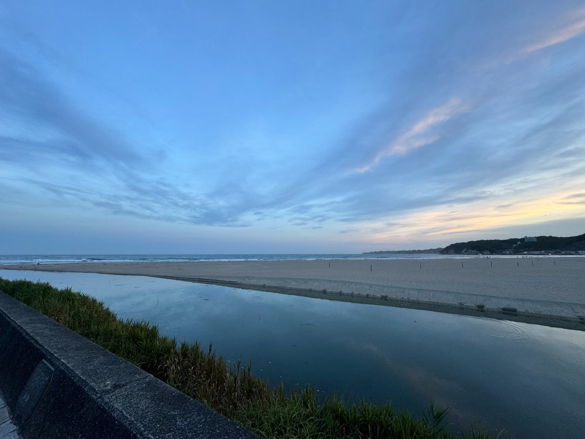 RakutenPay_App's tweet image. 🌊🌊今日は海の日🌊🌊
なんと、、!こどもの日ぶりの祝日だそうです🥺
76日間も祝日がなかったと思うとびっくりですね!
最近とても暑いので、
この前旅行で撮った海の景色で少しでも涼んでください🐠
(水分補給や暑さ対策もお忘れなく🎐)
ぜひ皆さんの涼しい写真もお待ちしています👇