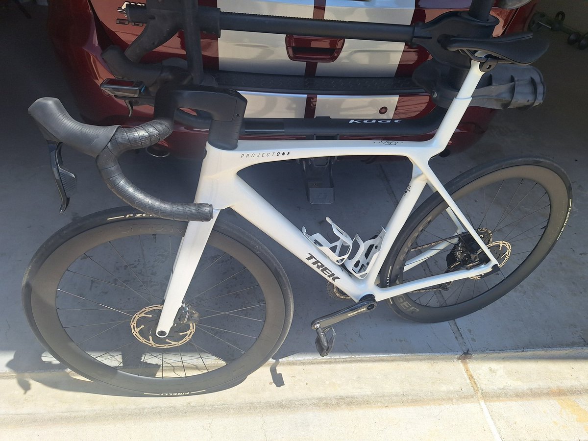 JAlexanderPrin1's tweet image. Nice little engine-building ride this morning. Gotta get fit to enjoy this masterpiece of a machine.