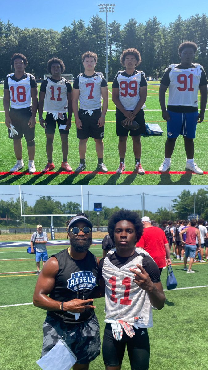 ryan_louis45's tweet photo. Thank you to @STAHawksFB for hosting a great camp experience yesterday. And making me compete in the best of the best 1 on 1’s competition. Looking forward to returning next year! #AGTG 
@CoachJoeAdam
@TheHonorableUno 
@_zboy23 
@SomervilleMAFB 

Attached are my camp highlights! https://t.co/e8eHHRo42Y
