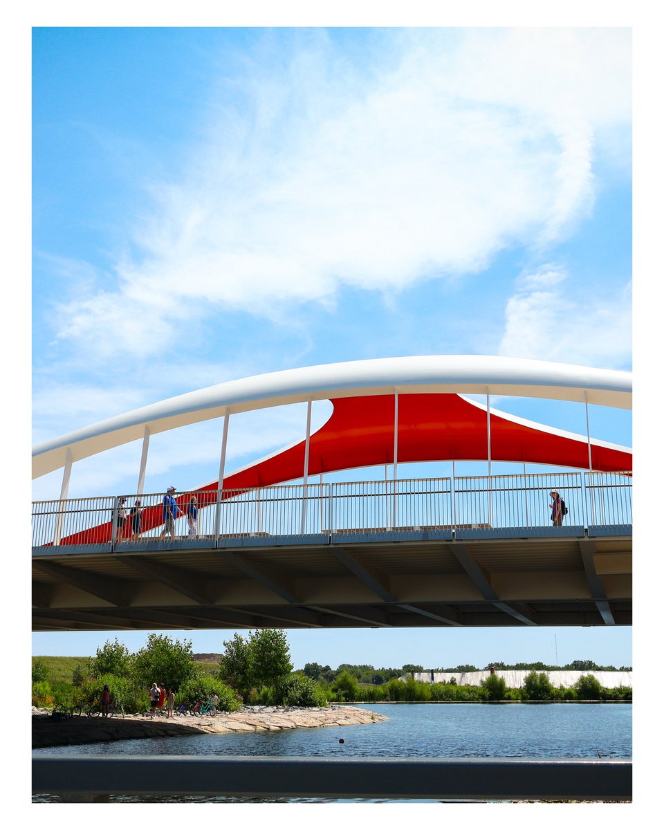 JonathanLeeTO's tweet photo. I checked out Biidaasige Park yesterday, it’s a new great place to bring friends and family and it marks the start of Toronto’s newest neighbourhood. 🌳 https://t.co/ZUbUiiu271
