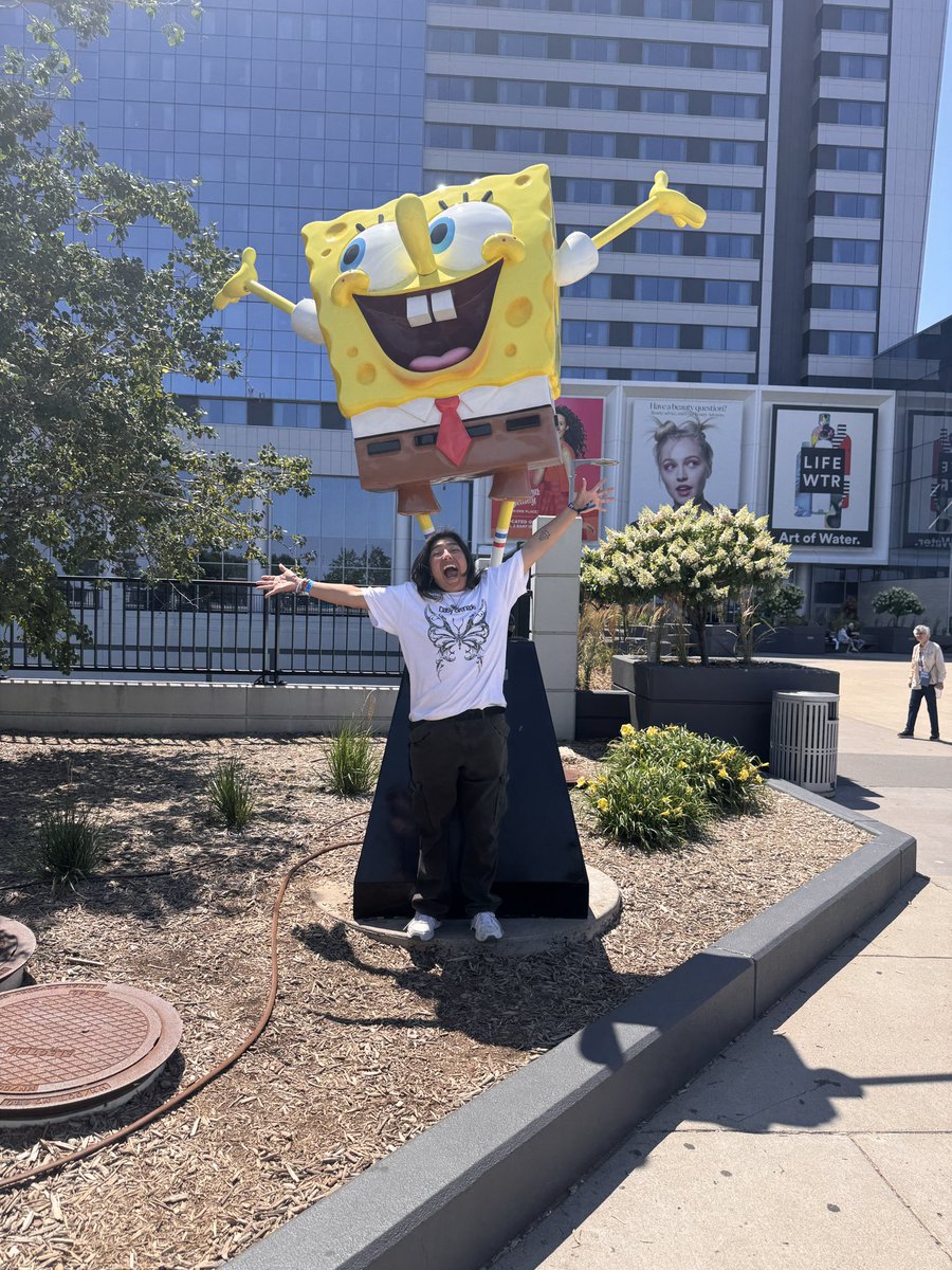 shay! 🍉😈 tweet media