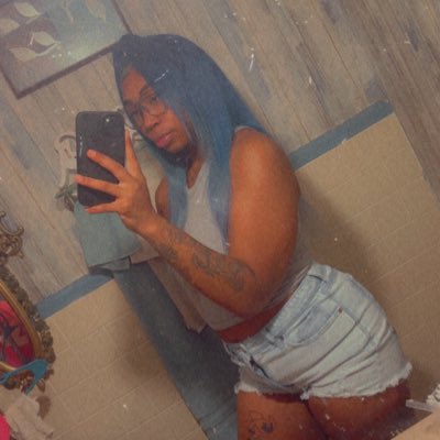 Quiyannaaaa's tweet photo. #NewProfilePic https://t.co/PYRUeV2nkX