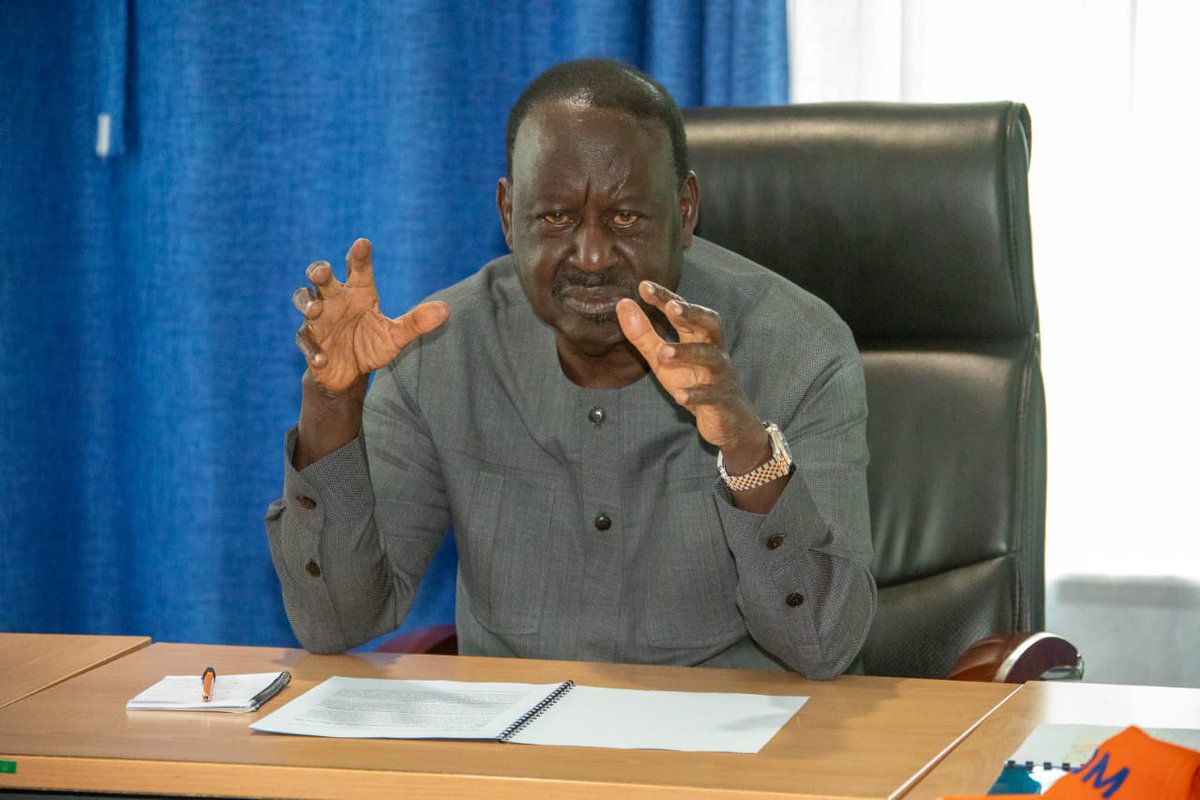 HAMMAMBOLEO's tweet photo. @RailaOdinga on @ntvkenya-"Uhuru kenyatta forced me to talk to William Ruto after parliament invasion by Genzs in 2024,he called me, i was unwilling but he pleaded with me to save the country from plunging into state of anarchy &amp; going into the hands of Millitary". #RailaSpeaks https://t.co/OeQPCxPe1S
