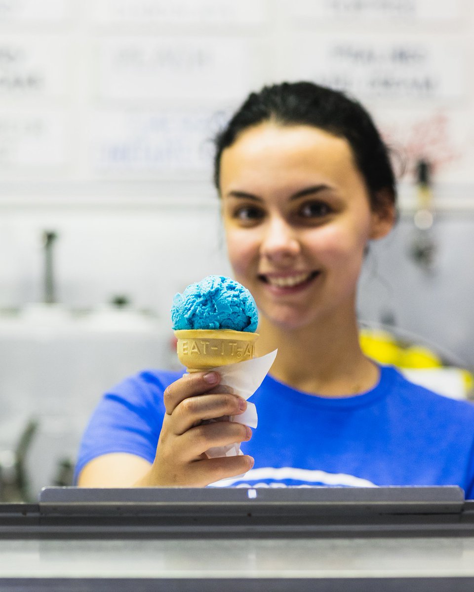 mydoorcounty's tweet image. Happy National Ice Cream Day! Where is your favorite place to get ice cream in Door County?🍦 🍨
📸 Door County Ice Cream Factory