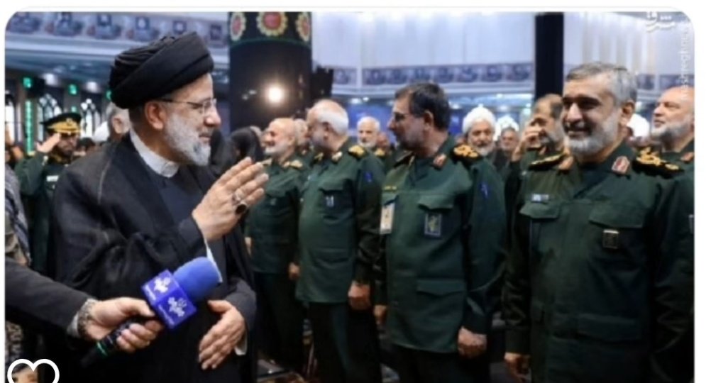 Arianrad5's tweet image. خوش باش که ظالم نبرد راه به منزل