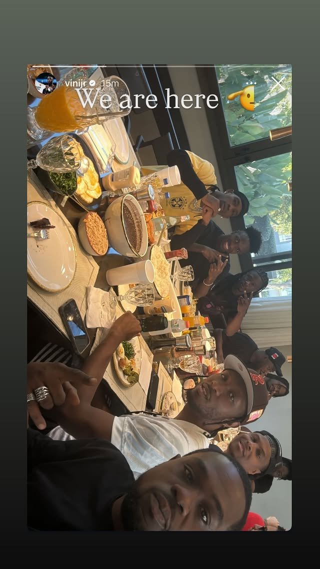 lenstopiaXX's tweet image. Travis Scott links up with Vini Jr. for his birthday in Brazil 🔥 🇧🇷