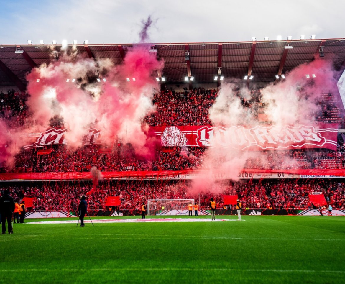 Je n’en peux plus d’attendre jusque samedi les amis 🔴⚪️

C’est long…

#RSCL