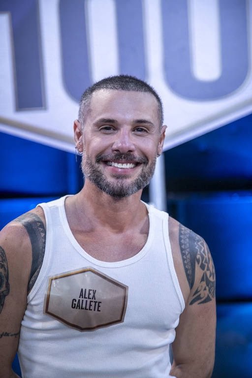 alexgallete's tweet image. Já tá no ar GAME DOS 100
Quem tá assistindo ?? #GameDos100