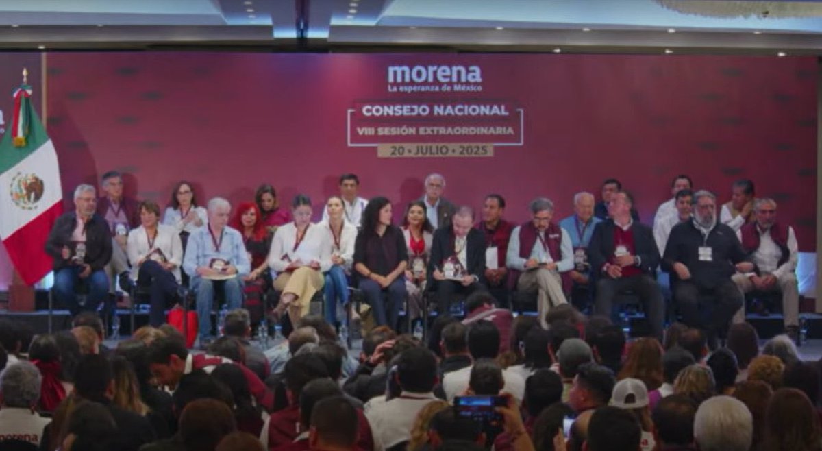 En política, la forma importa. Y mucho

El consejo nacional de Morena, sin Andy. ¿Dónde anda el secretario de organización del partido?

Y Adán Augusto en la orilla, encorbado. No se le ve demasiado entusiasmado…