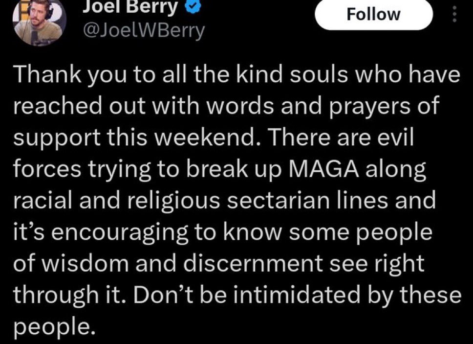 AnthonyCabassa_'s tweet image. It’s interesting people make a false statement, generalize an entire Catholic population, accuse them of terrorism, downplay their deaths, then hop on after a day of - rightful - backlash, then thank all those who stood by his statement, as though a victim. 3 dead. Pray for THEM