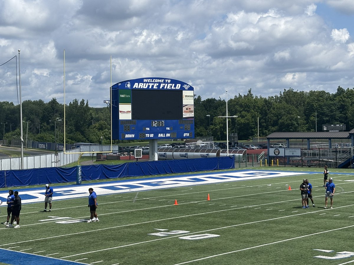 I had a great time at the <a href="/ccsu_fb/">CCSU Football</a> camp today <a href="/Coach_Mershman/">Coach Aaron Mershman</a> <a href="/Abbott_Burrell/">Abbott Burrell</a> <a href="/Coach_Gel/">Caleb Gelsomino</a>