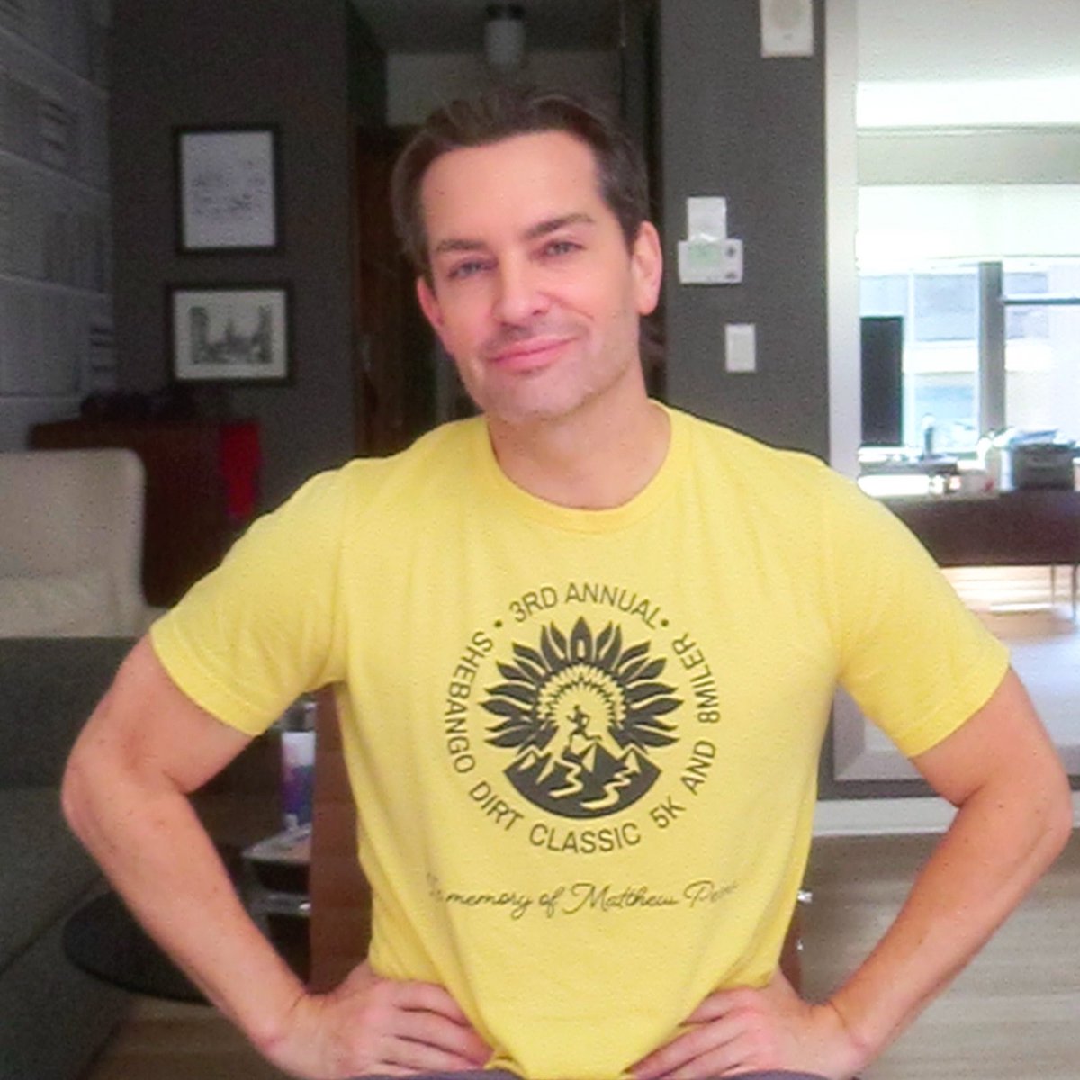 GeriPerna's tweet image. Huge thank you to @BrandonStraka ! He has proudly worn his Matthew Perna Foundation's 5k Tee in many of his videos! He has been an amazing supporter and sponsor. Would you consider sponsoring this year's event? matthewlpernafoundation.com