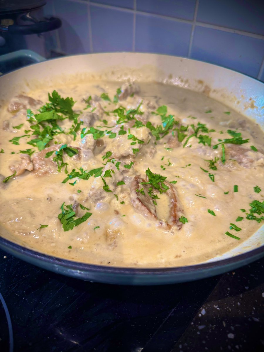 context_outside's tweet image. Why does everything with meat (pork this time) and cider, apple, mustard and mushroom sauce end up with my wife going “1970’s supper!”
The sauce was v good if I do say so myself.