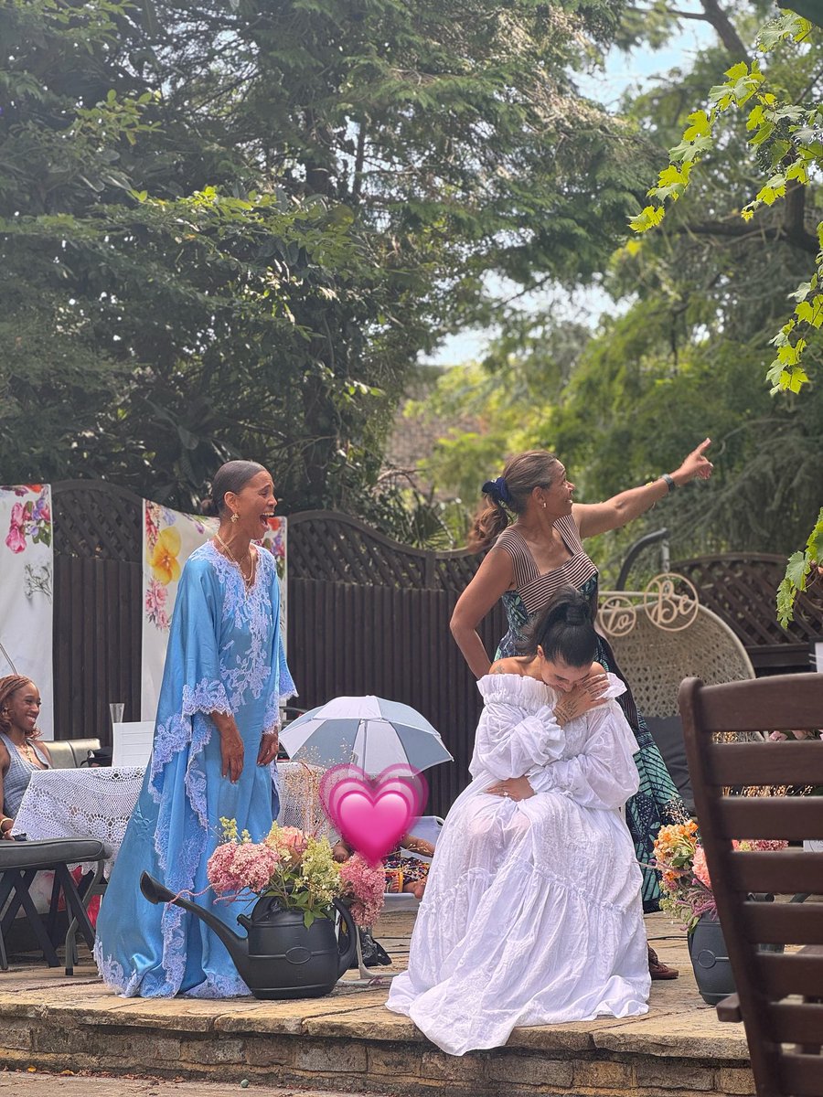 Mabel's tweet image. It takes a village and ours is STRONG 🥹💗❤️💐💍 #bridalshower