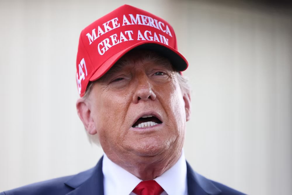 remarks's tweet image. JUST IN: 馃嚭馃嚫 President Trump says the "Democrats have flooded our Nation with Criminal Invaders, and they must all be thrown out or, in some cases, immediately prosecuted."