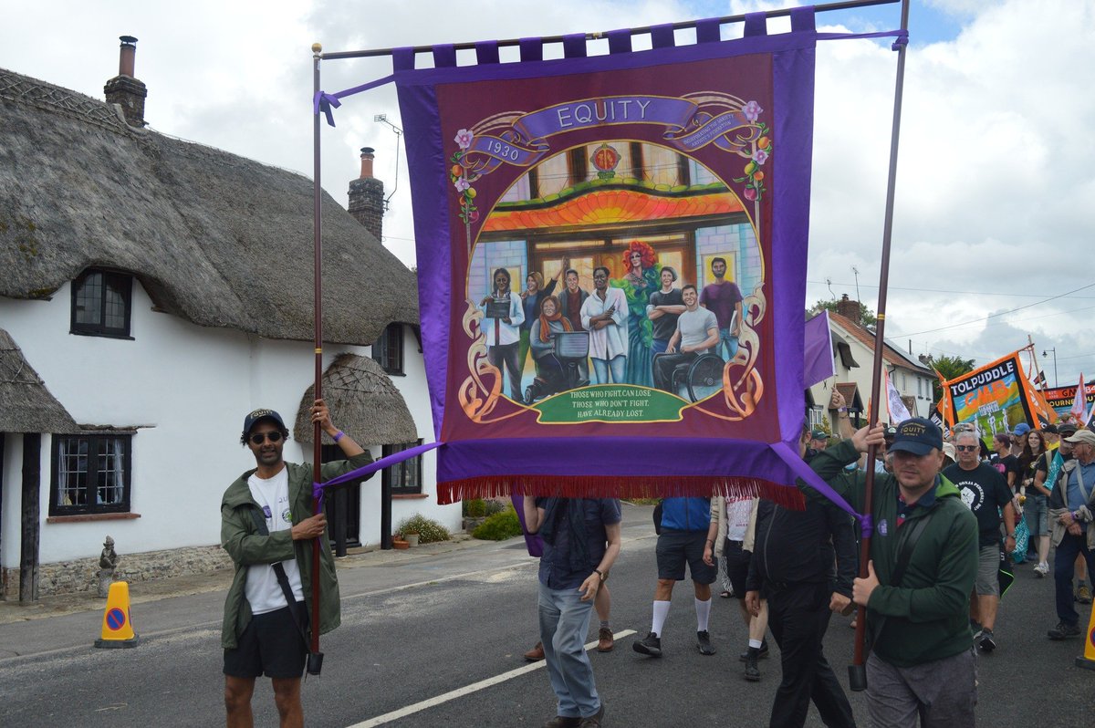 <a href="/ASLEFunion/">ASLEF</a> <a href="/MickWhelanASLEF/">Mick Whelan</a> <a href="/MetLineASLEF/">ASLEF Met Line</a> <a href="/ASLEF_Education/">ASLEF Education</a> <a href="/ASLEFtfc/">TFC at ASLEF</a> <a href="/TolpuddleFest/">Tolpuddle Martyrs' Festival</a> <a href="/DaveWardGS/">Dave Ward</a> <a href="/CWUnews/">CWU</a> <a href="/UTAW_uk/">United Tech & Allied Workers (UTAW-CWU)</a> #Equity at #Tolpuddle2025 🎭

(c) Photo credit #GFTU <a href="/paulwfleming/">Paul W Fleming</a>