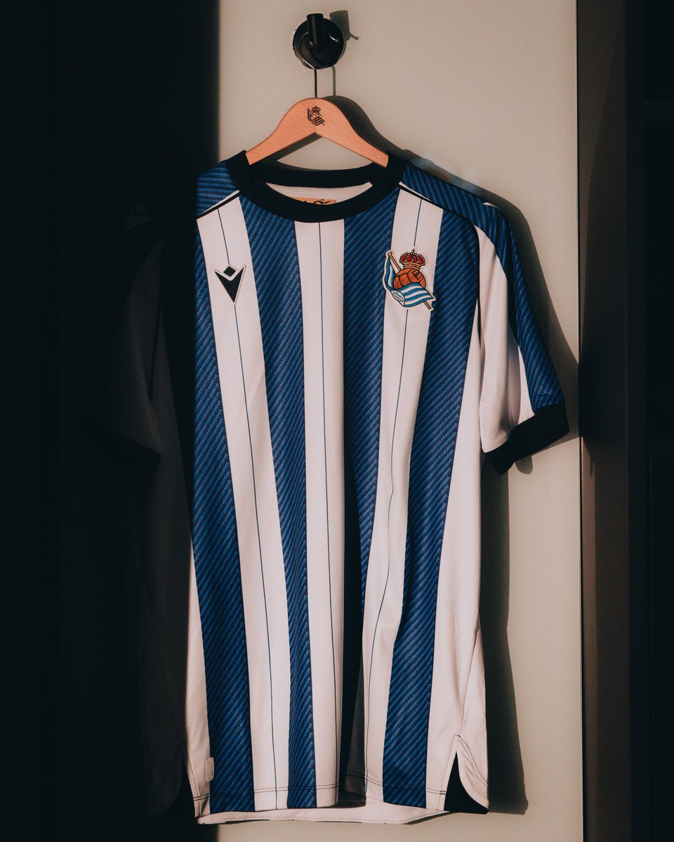 RS Zubieta (@rszubieta_) on Twitter photo ✨ SORTEO 💫
🔝 Con el estreno de la cuenta, cerramos la semana sorteando la camiseta de la próxima temporada.
✅ Sigue la cuenta <a href="/RSZubieta_/">RS Zubieta</a>.
🔃 Haz RT a este tuit.
#Zubieta ✨ SORTEO 💫
🔝 Con el estreno de la cuenta, cerramos la semana sorteando la camiseta de la próxima temporada.
✅ Sigue la cuenta <a href="/RSZubieta_/">RS Zubieta</a>.
🔃 Haz RT a este tuit.
#Zubieta