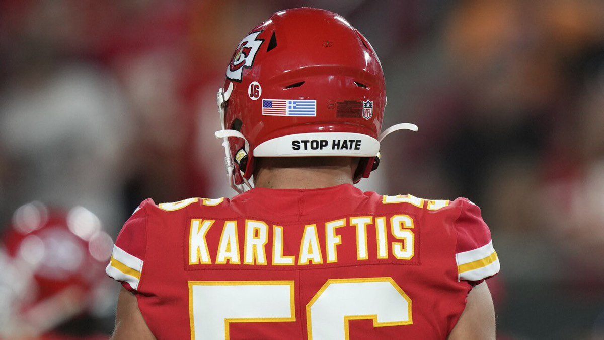 SleeperChiefs (@sleeperchiefskc) on Twitter photo 🚨 Breaking News 🚨
Chiefs and 2022 first-round pick George Karlaftis reached agreement today on a four-year $93 million contract extension that includes $62 million guaranteed via <a href="/AdamSchefter/">Adam Schefter</a> 🚨 Breaking News 🚨
Chiefs and 2022 first-round pick George Karlaftis reached agreement today on a four-year $93 million contract extension that includes $62 million guaranteed via <a href="/AdamSchefter/">Adam Schefter</a>