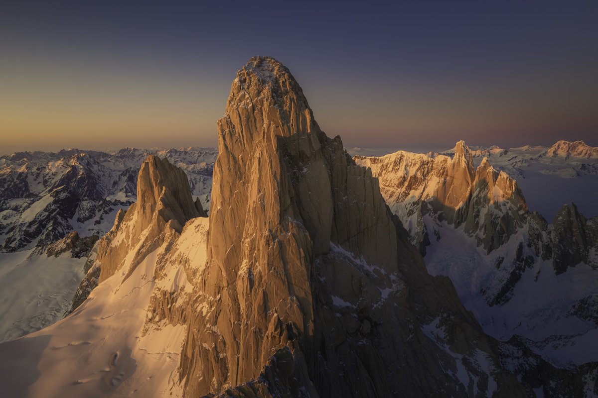 tylekki's tweet image. Patagonia, Argentina and Chile.
One place, endless wonder.