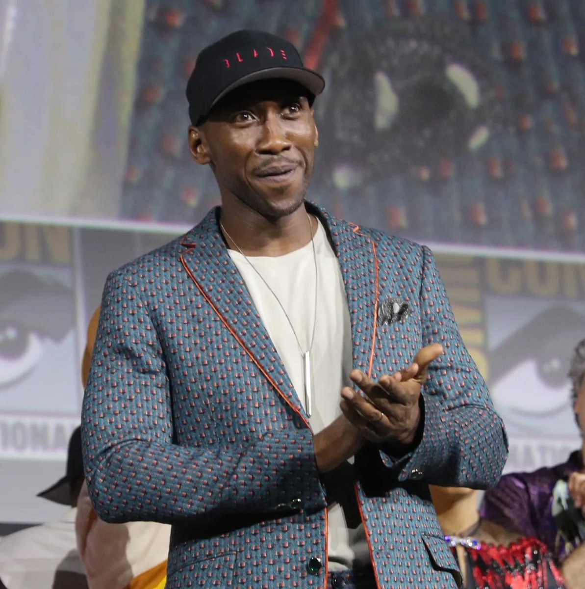 SammyJReacts's tweet image. “With the first overall pick in the 2019 MCU Draft, Marvel Studios selects…”
Crazy this is 6 years ago and all we got is crumbs of his voice in ETERNALS & a blink and you’ll miss it cameo in What If… as MOONKNIGHT 😭