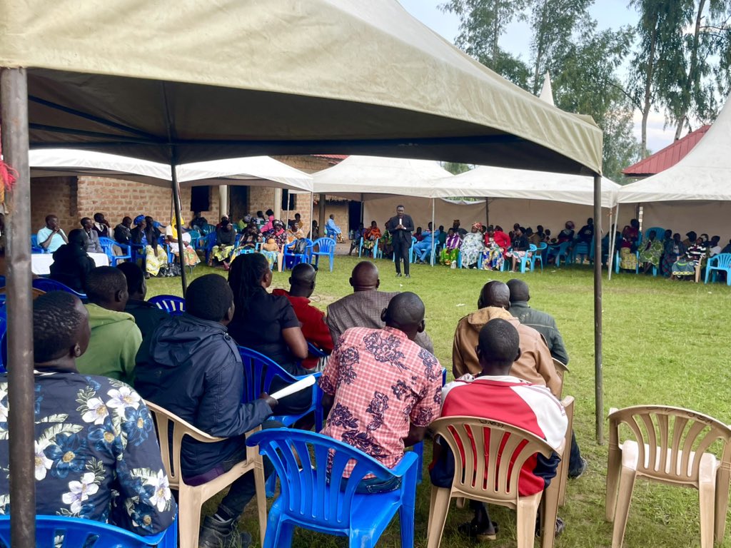 LAlionzi's tweet image. This evening in Odramachaku, along the Uganda–Congo border, the people welcomed with excitement the message of Unity and Thinking with the People—a call for a better future for Arua.
Alionzi Lawrence Dangote
Arua City Mayor 2026–31