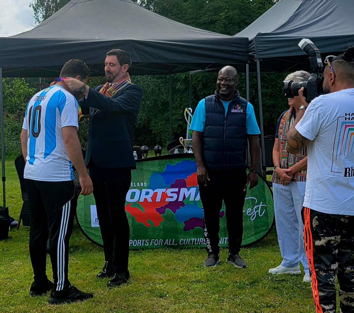 PaulDoherty___'s tweet image. Proud to launch the MSCNI Junior Super League 2025 today - an amazing celebration of diversity, unity, culture and community. ⚽🌍
Huge credit to Jahswill Emmanuel and the team for creating such a positive initiative which is bringing so many people together from across the…
