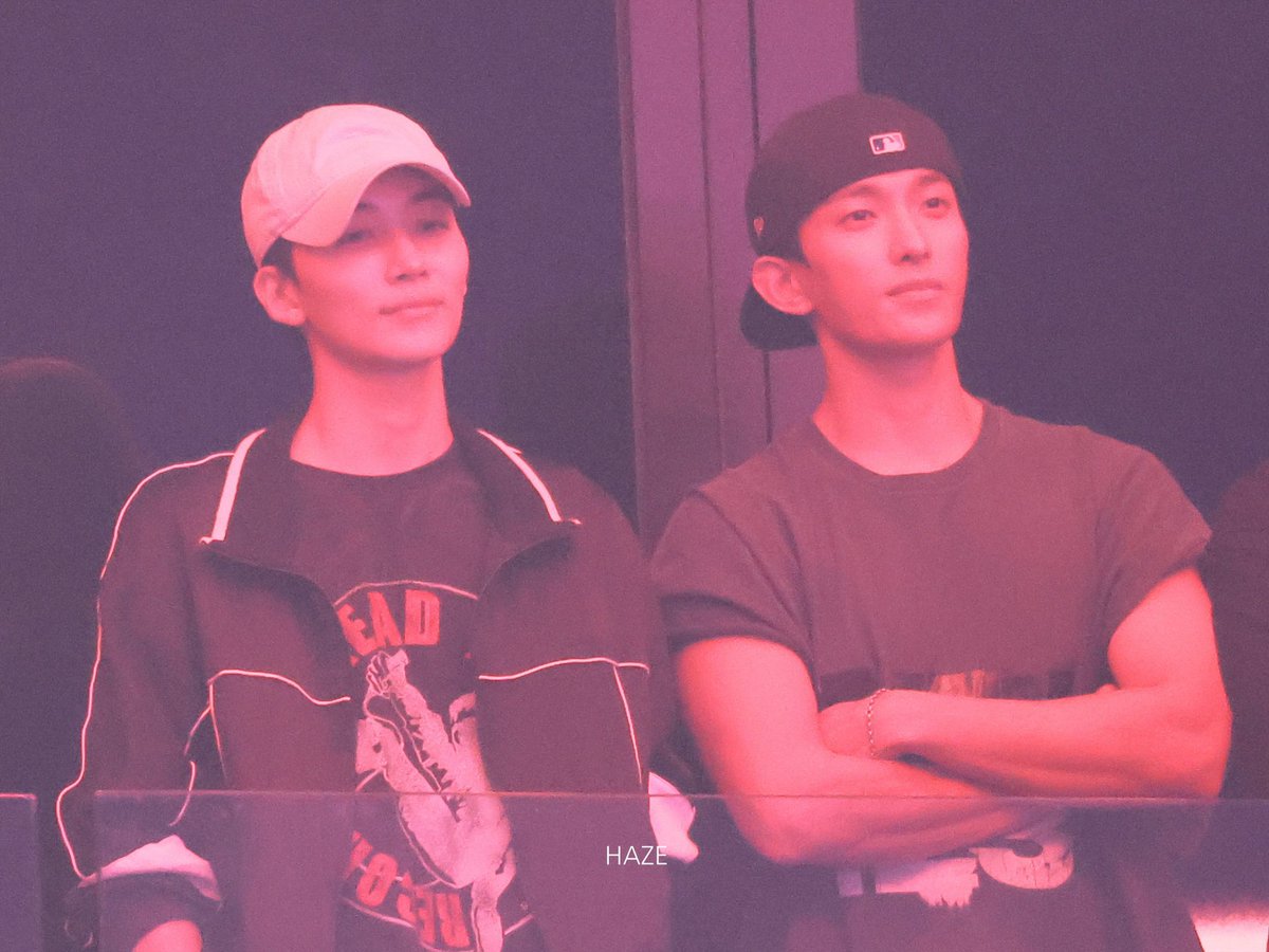 하양까망 🤍🖤
#윤겸