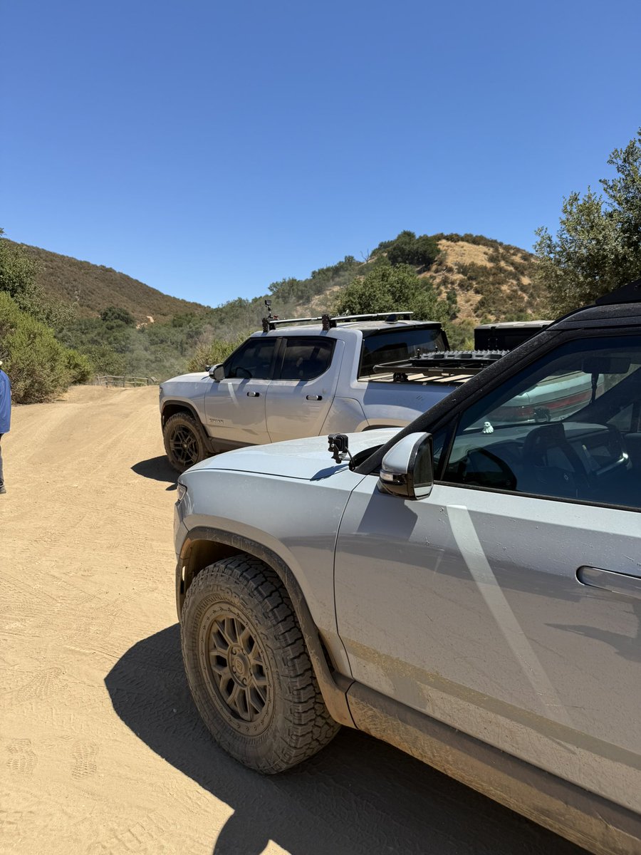 AmpdAdventures's tweet image. Double Trouble @omg_tesla