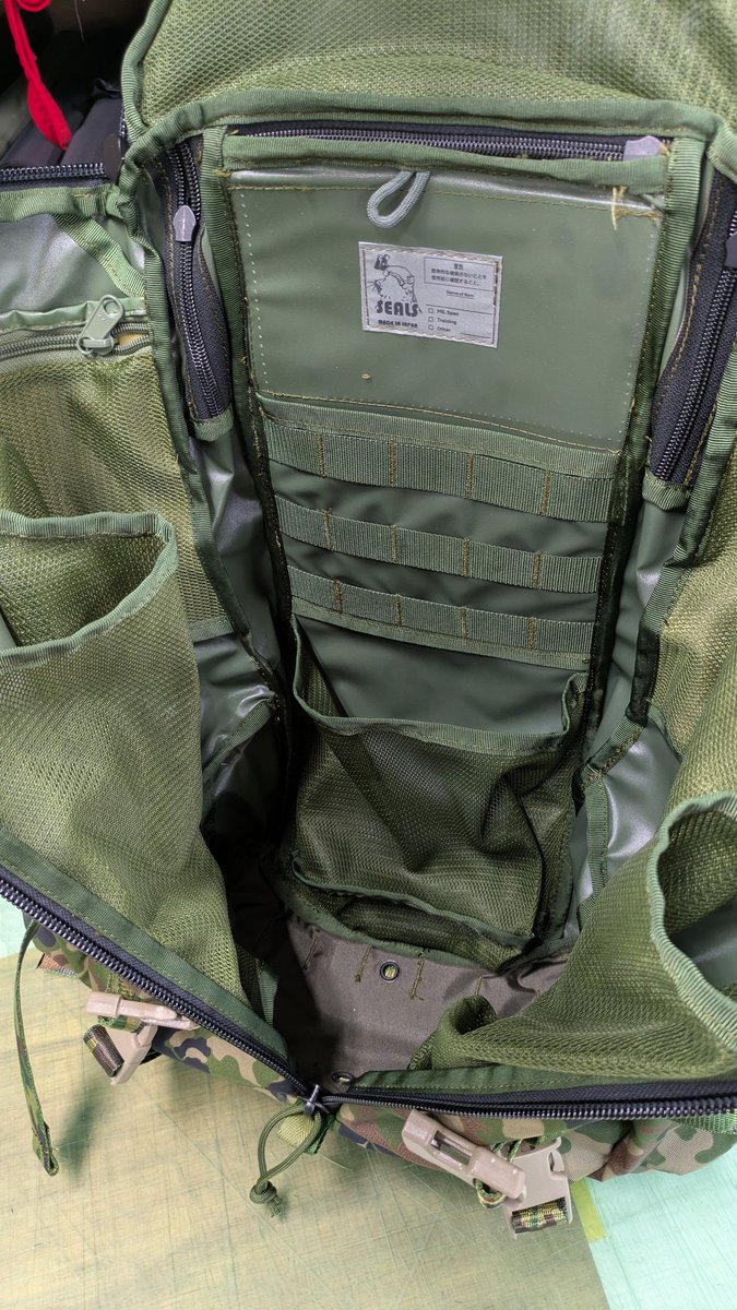 patriot3305's tweet photo. というわけで3DAY ASSAULT完成しました!!

SEALS製のウェイビングを使えばここまでできますよというデモ機ですね。

カンピソの野暮ったさを出すため���所ダサい感じに変えてます😂 https://t.co/3W3dgJijG8
