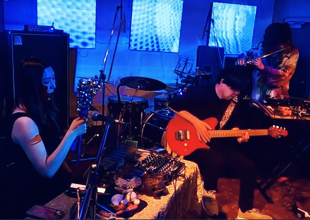 mirokristel's tweet image. 昨日のDIVE DEEP vol.16〜Metamorphose@吉祥寺NEPO
Yuki Tanaka
コトナシソ
及川耕碩+オオシマトモヒロ+重本遼大郎
MOGRE MOGRU
個性派揃いでタイトル通り変容する音楽シーンを象徴するイベントになりました。ご来場の皆様ありがとうございました♪
#mogremogru #Terroterro #コトナシソ