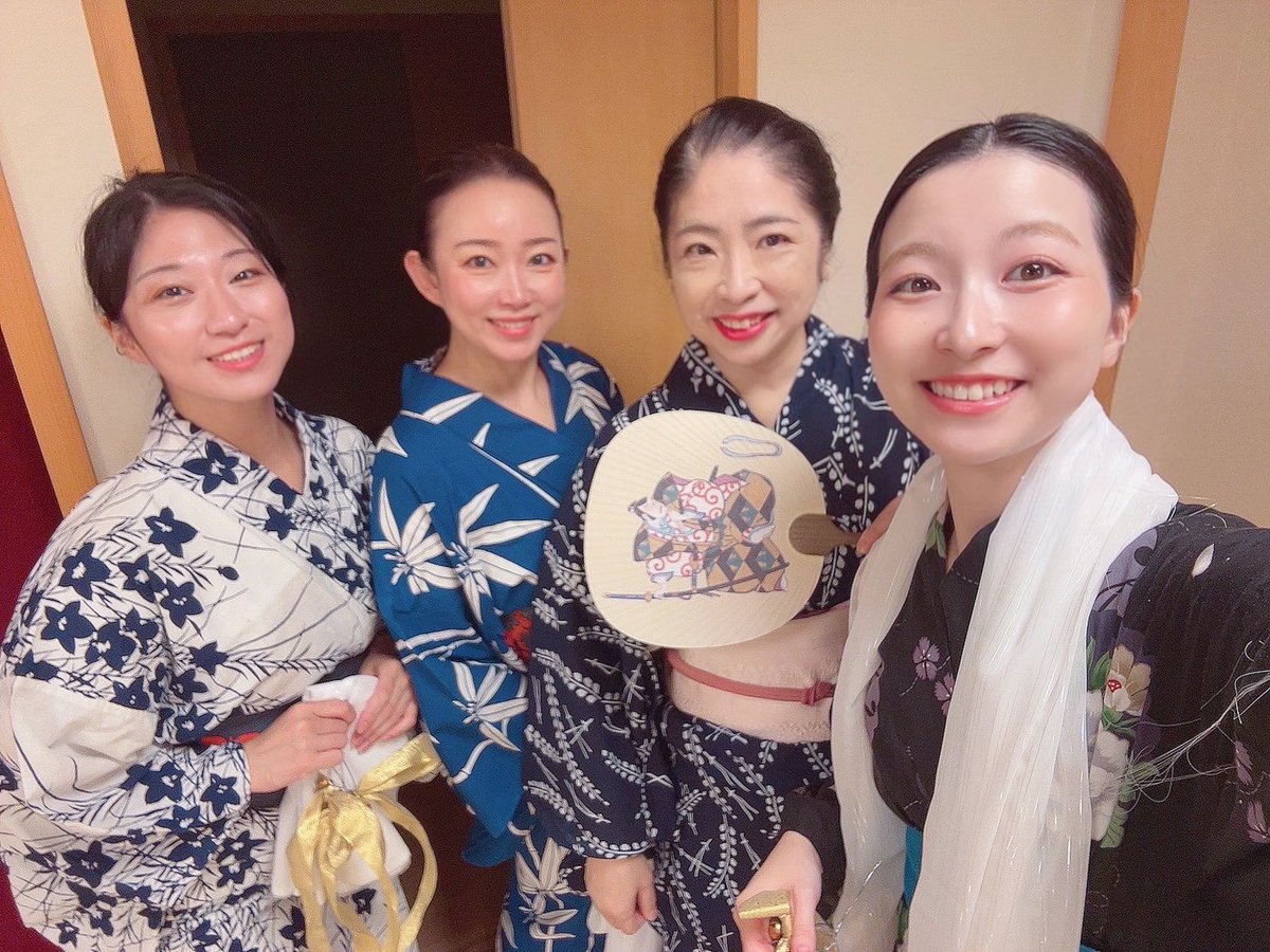 reiai1119's tweet photo. 初参加✨
👘みちびきまつり👘
大好きな浅草の街で踊って来まーす！
出発=3 https://t.co/m393xv1SXW